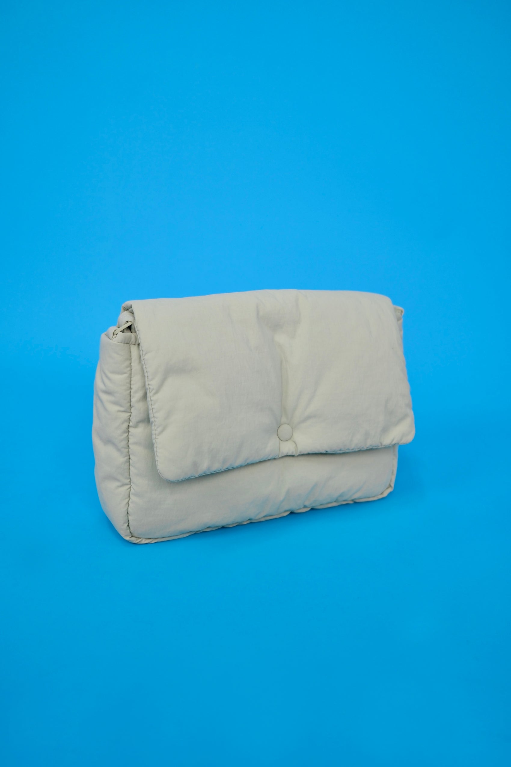 The Cushy Cloud Bag (Avocado)